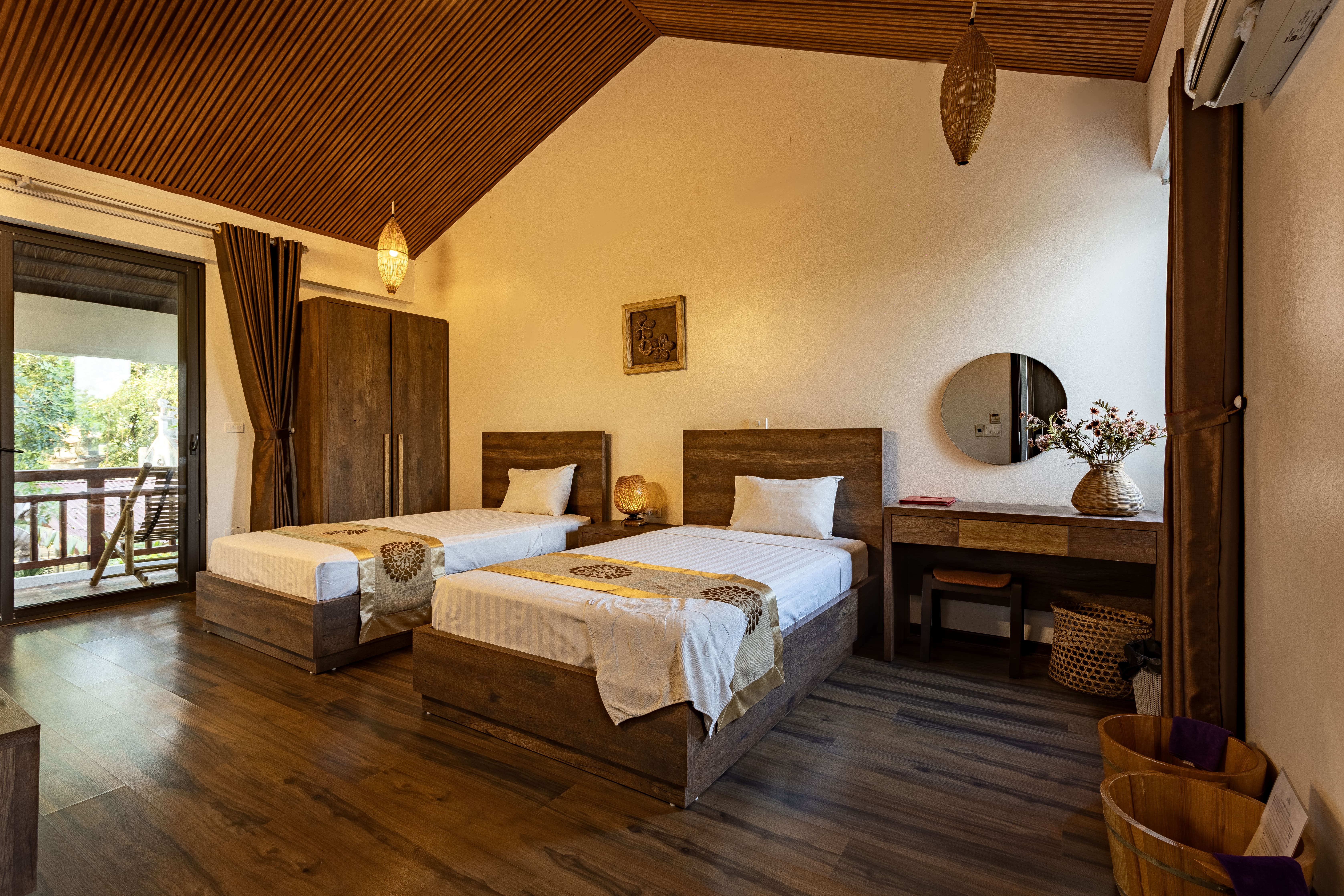 Deluxe Double/ Twin Room, Balcony