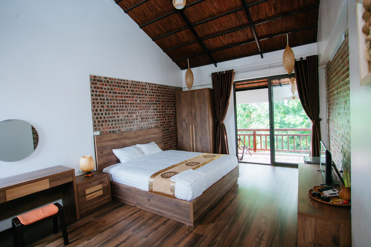 Phòng Deluxe 1 giường đôi hoặc 2 giường đơn