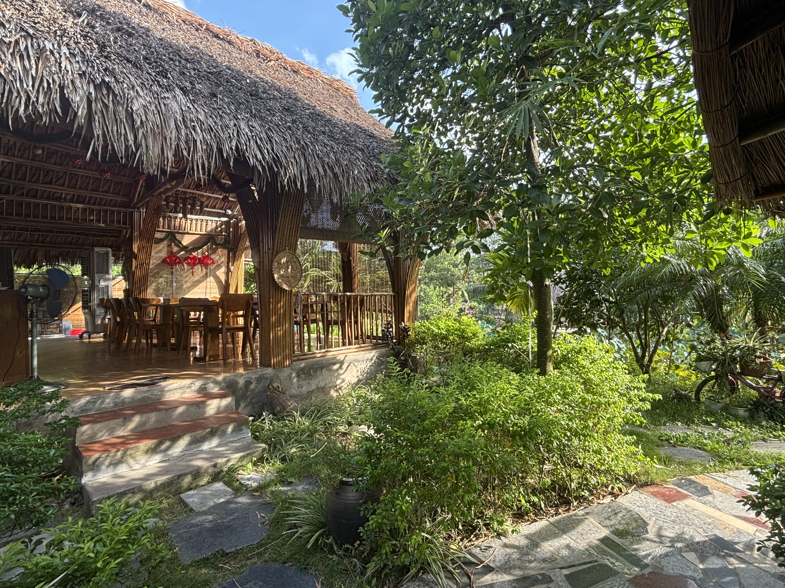 Deluxe Double/ Twin Room, Balcony